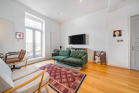 2 bedroom flat for sale, Balls Pond Road, Islington, London, N1