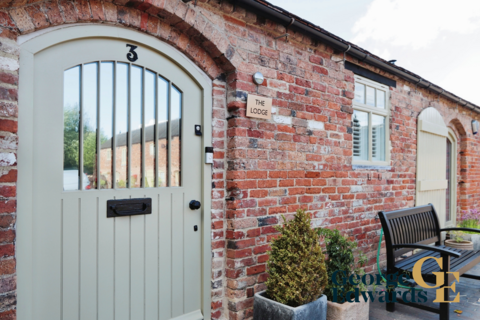 2 bedroom barn conversion for sale, Grange Farm Court Linton DE12 6RP