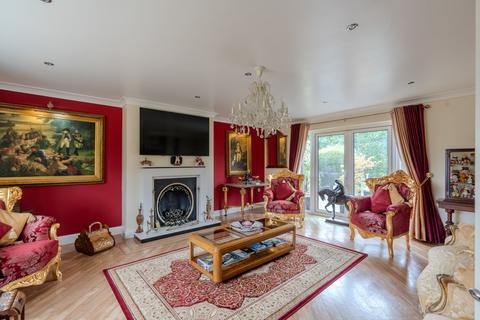 6 bedroom detached house for sale, Brambleside, Kettering, Northamptonshire