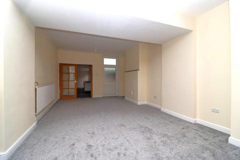 2 bedroom terraced house to rent, Hawthorne Street, Leicester, LE3