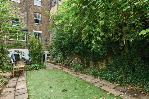 Basement, 60 Lewisham Way, London, SE14 6NY