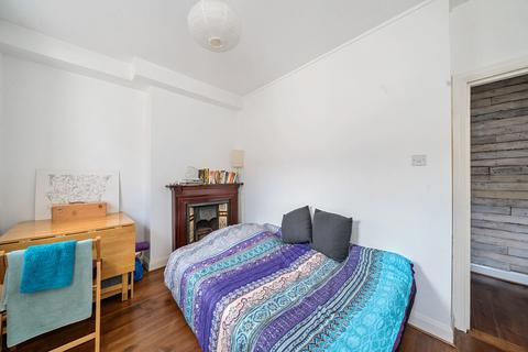 Basement, 60 Lewisham Way, London, SE14 6NY