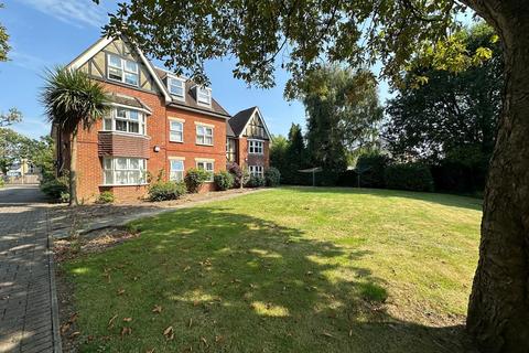 2 bedroom apartment for sale, Alexandra Road, Farnborough, Hampshire