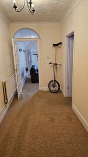 2 bedroom flat to rent, Weymouth DT4