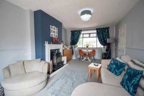 3 bedroom terraced house to rent, Moseley Street, Ripley