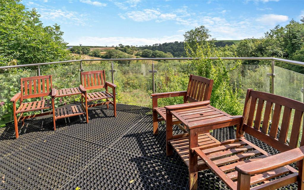 Hot Tub Balcony