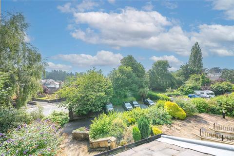 7, Thorncrest Browgate, Baildon, Shipley, BD17 6BN