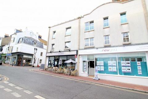 2 bedroom flat to rent, Blackman Street, Brighton