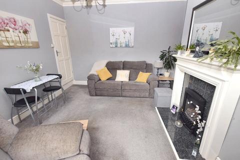 4 Cecil Grove, Armley, Leeds, LS12 2AW