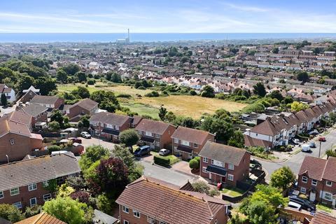 15 Clover Way, Portslade, Brighton, BN41 2ET