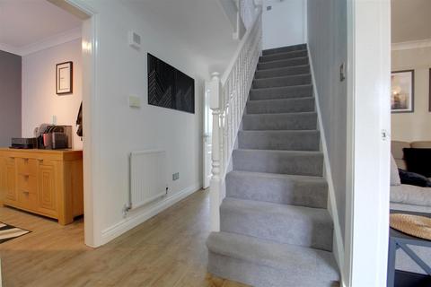 4 bedroom detached house for sale, Greville Close, Sandhurst Road, Gloucester