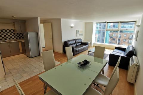 2 bedroom apartment to rent, W3, 51 Whitworth Street West