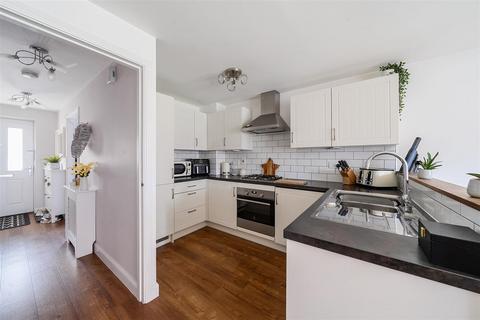 84 Cantley Road, Great Denham, Bedford, MK40 4RX