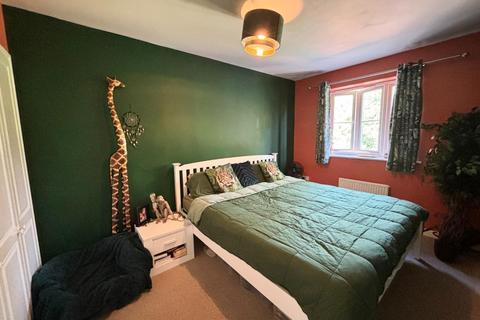 6 Acorn Close, Northampton, NN5 4BD