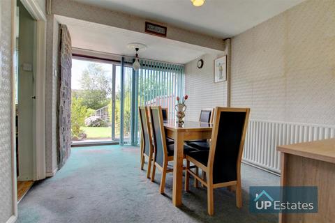 28 Meadowside, Nuneaton, CV11 6NF