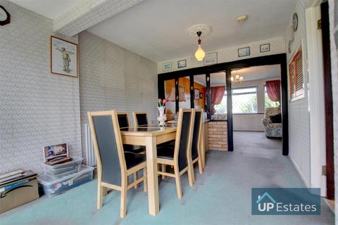 28 Meadowside, Nuneaton, CV11 6NF