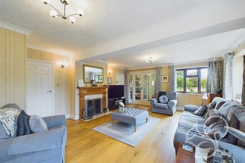 5 bedroom detached house for sale, East Road, East Mersea CO5