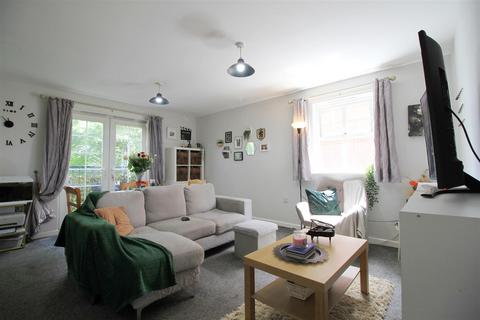 2 bedroom flat for sale, Marland Way, Manchester M32