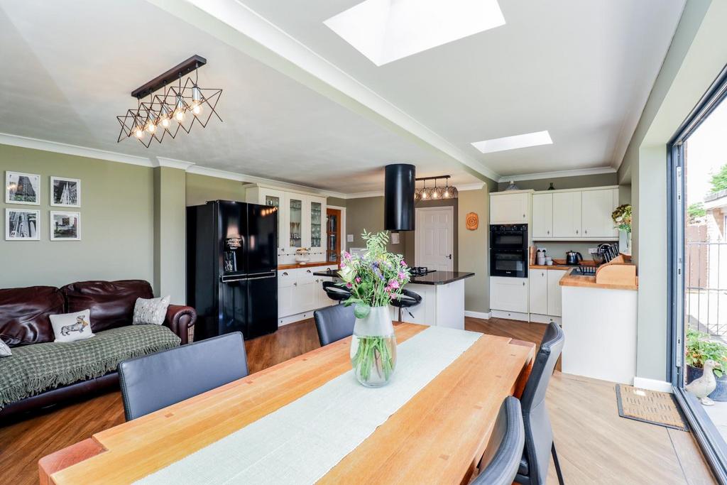 Open Plan Kitchen/Diner