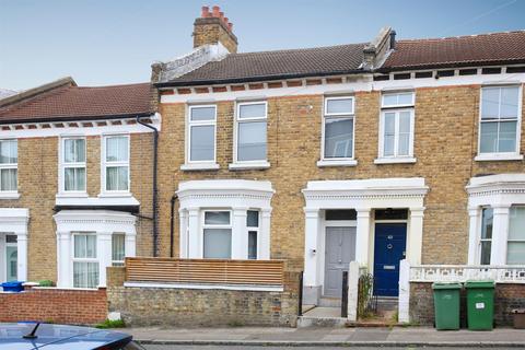 4 bedroom terraced house for sale, Vestry Road, Camberwell, SE5