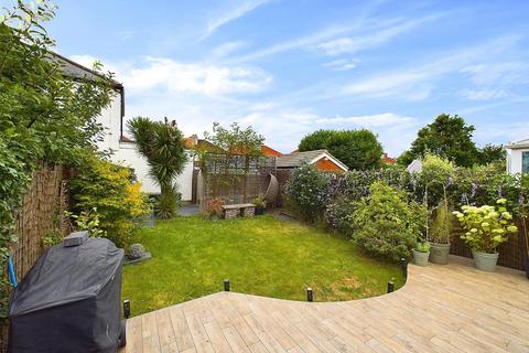 3 bedroom semi-detached house for sale, Melrose Gardens, Hersham Village, Walton-On-Thames