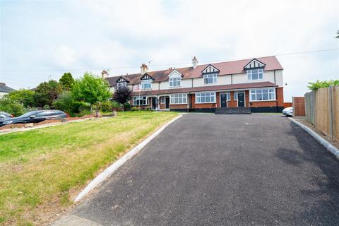 3 bedroom terraced house for sale, Bow Road, Wateringbury, Maidstone