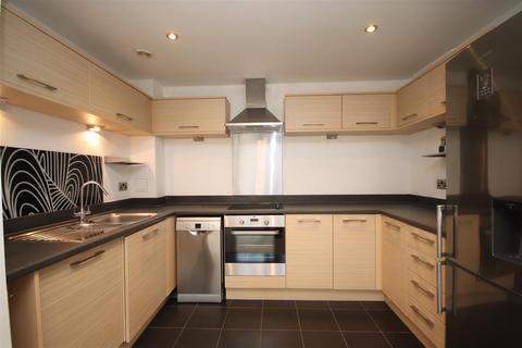 2 bedroom flat for sale, Amity Court, North Star Boulevard, Greenhithe, Kent