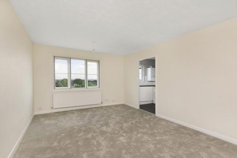 2 bedroom flat to rent, Jasmine Court, SW19