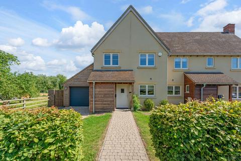 1 Beaumont Green, Sutton, Witney, OX29 5AA