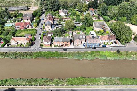 3 bedroom semi-detached house for sale, North Brink, Wisbech, PE13