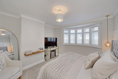 16 The Coppice, Watford, WD19 4HR