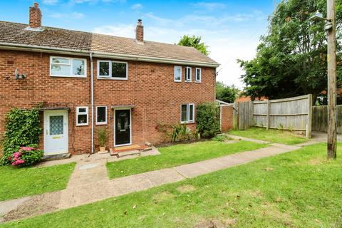 3 bedroom semi-detached house for sale, Compton Road, Warwick, CV33