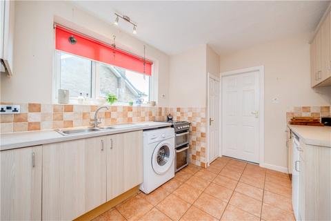 6 Kirkfields, Baildon, Shipley, BD17 6HU