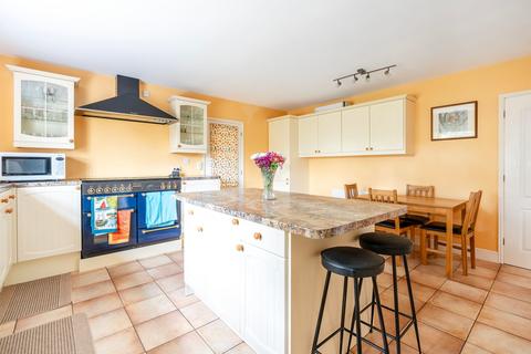 4 bedroom detached house for sale, Station New Road, Brundall