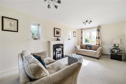 4 bedroom detached house for sale, Pershore Way, Buckinghamshire HP18