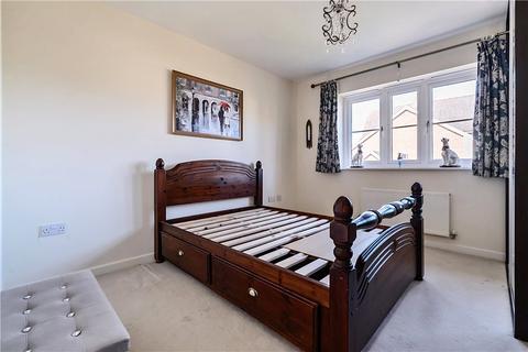 4 bedroom detached house for sale, Pershore Way, Buckinghamshire HP18