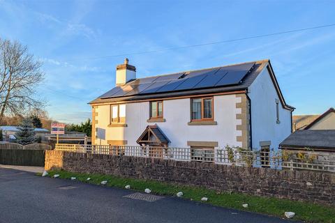 4 bedroom detached house for sale, New Road, Lydney GL15