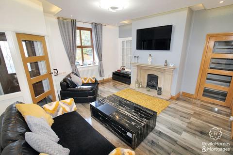 4 bedroom cottage for sale, Chapel Street, Wardle, OL12