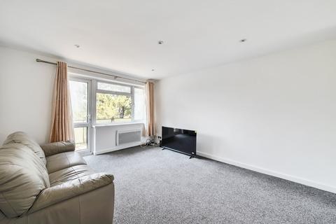 3 bedroom flat for sale, West End Road, Southampton SO18