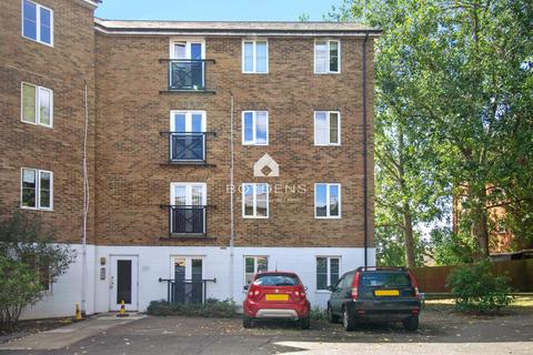 2 bedroom flat for sale, Bradford Drive, Colchester CO4