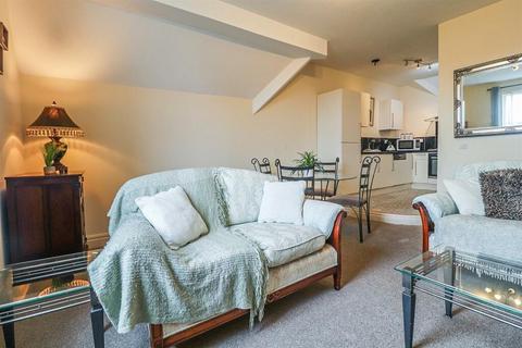 2 bedroom flat for sale, 42A Scarisbrick New Road, Merseyside PR8