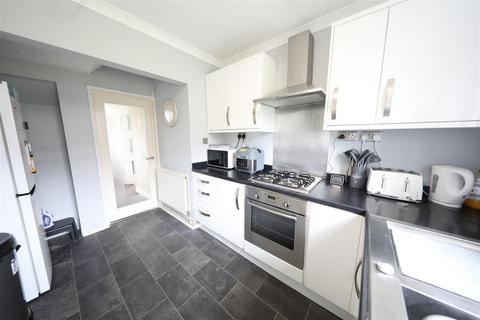 58 Barham Road, Hull, HU9 4JL