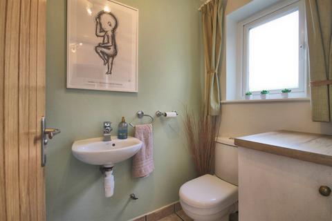 3 Beech Drive, Knutsford, WA16 8DA