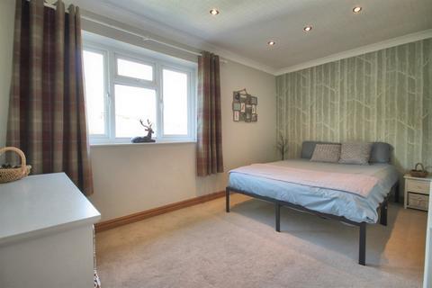3 Beech Drive, Knutsford, WA16 8DA