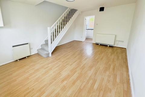 8 Burrowfields, Basingstoke, RG22 4XJ