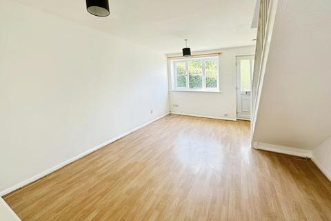8 Burrowfields, Basingstoke, RG22 4XJ