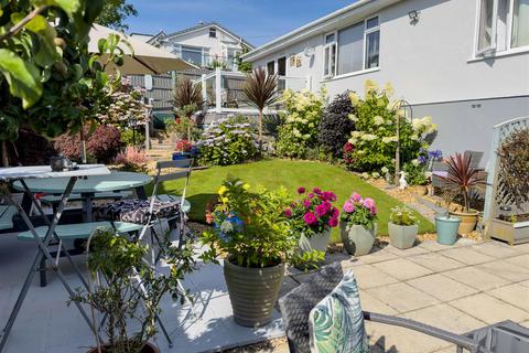 4 bedroom detached bungalow for sale, Ffordd Cynlas, Benllech, Tyn-Y-Gongl