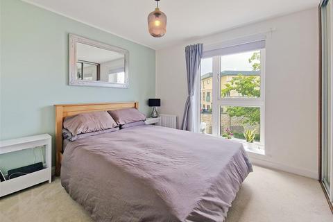 1 bedroom flat for sale, Nova Court, Newmans Lane, Loughton