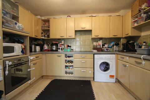 2 bedroom flat for sale, Westfield Terrace, sheffield, Sheffield, South Yorkshire, S1 4GD