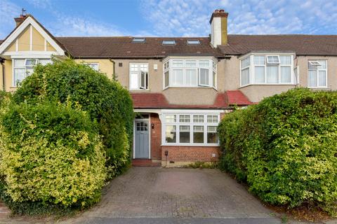 48 Fairway, London, SW20 9DN